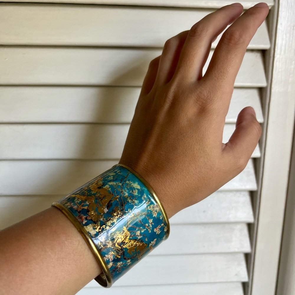 Cuff bracelet